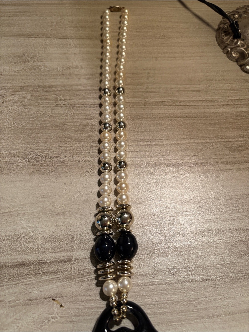 80”s Black and Gold Statement Pendant Necklace - Glass Pendant - Picture 6 of 6